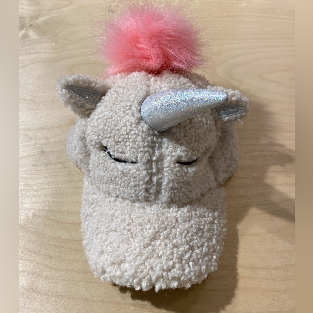 Holiday Time Strap Back Hat Unicorn One Size (JD)